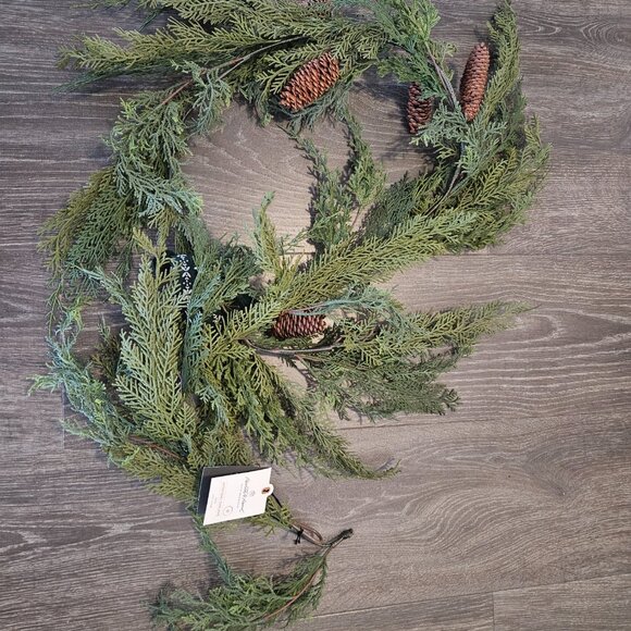 Hearth and Hand Cedar Garland 6ft - Picture 3 of 5
